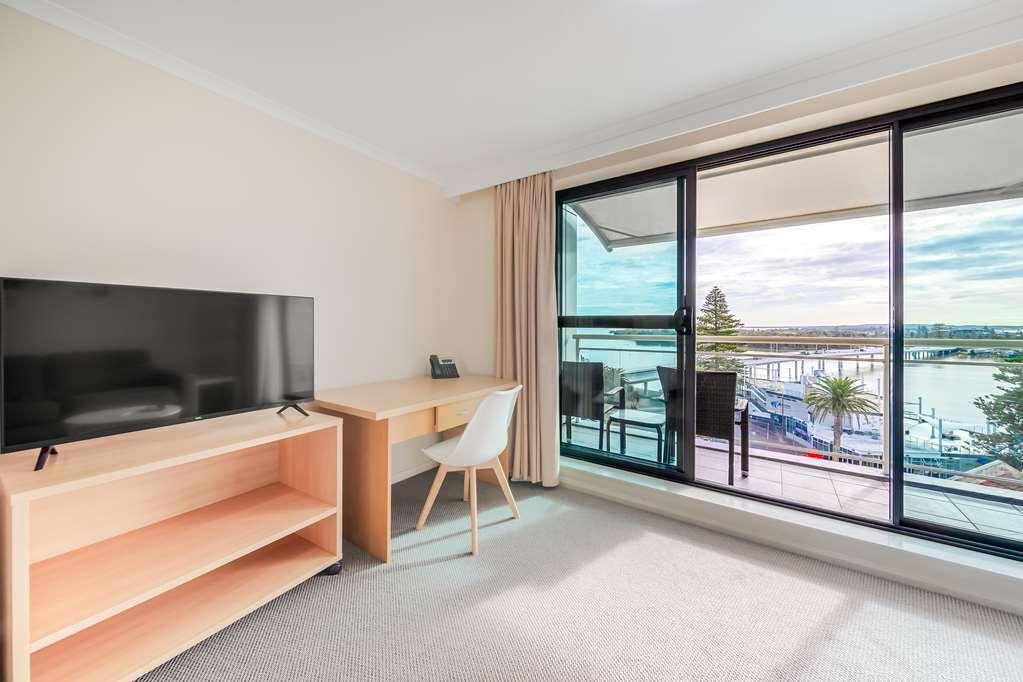 Oaks The Entrance Waterfront Suites Pokoj fotografie